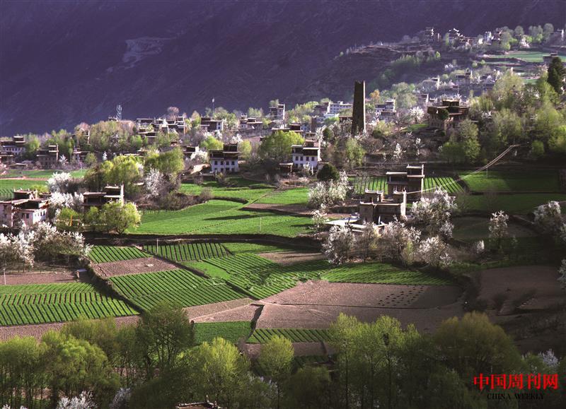 金川丹巴藏寨.jpg 金川丹巴藏寨.jpg