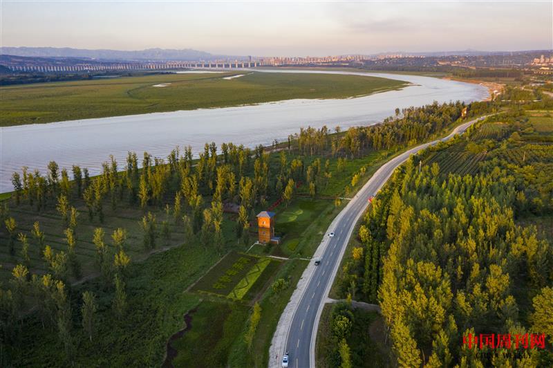 7三門(mén)峽生態(tài)廊道 攝影 孫猛.jpg 7三門(mén)峽生態(tài)廊道 攝影 孫猛.jpg